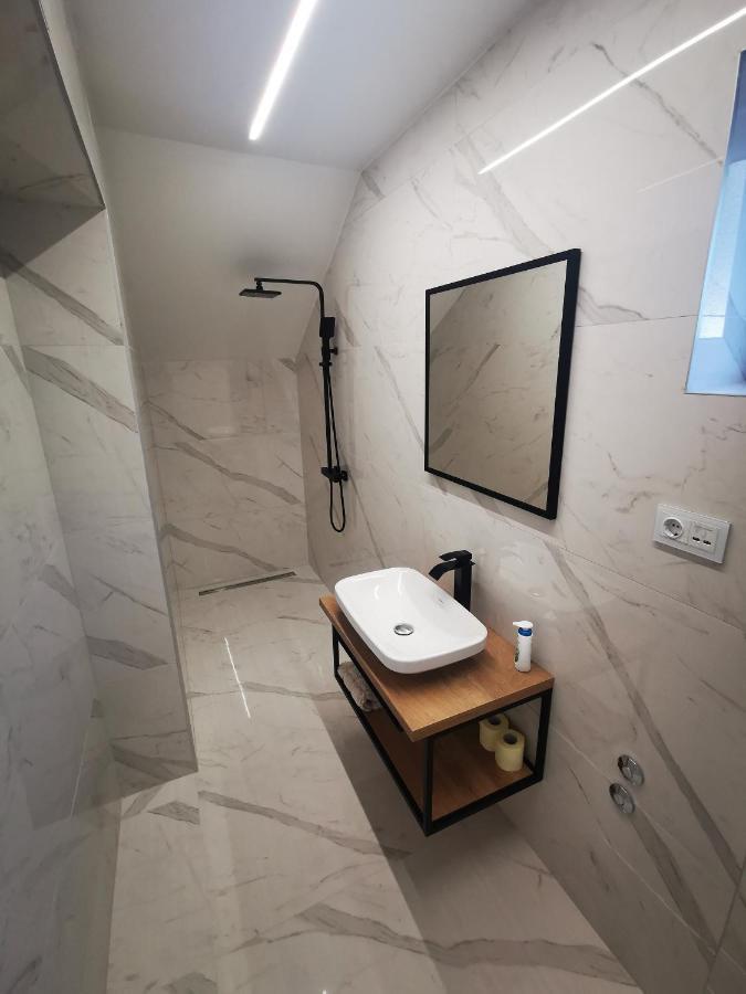 Spa Apartment Vito Vodice Bagian luar foto