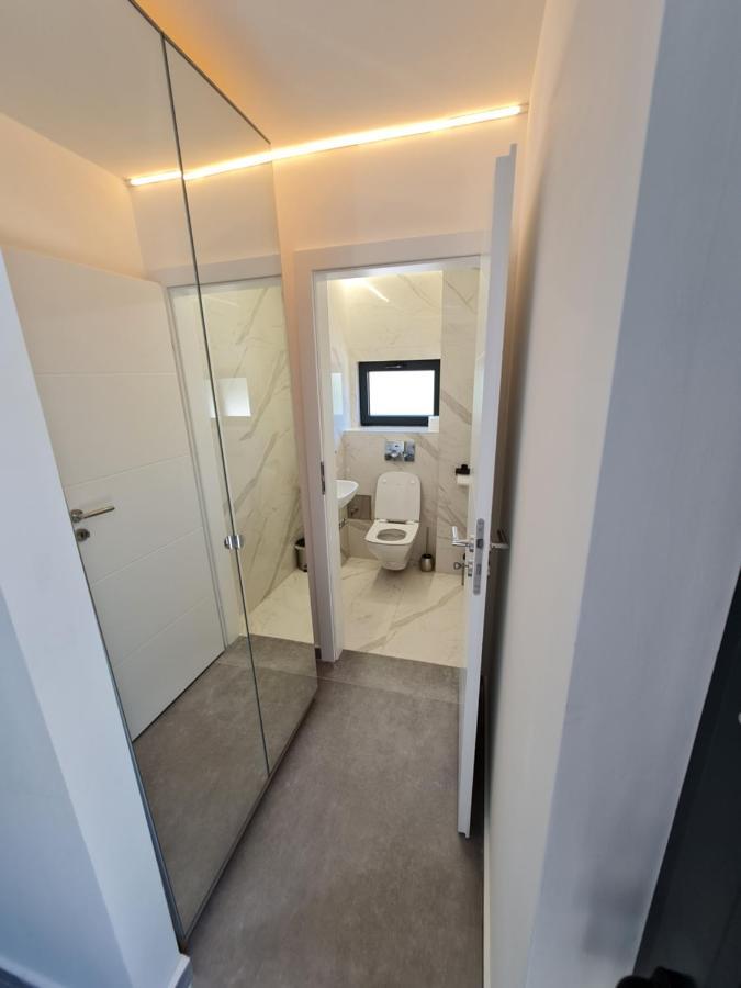 Spa Apartment Vito Vodice Bagian luar foto